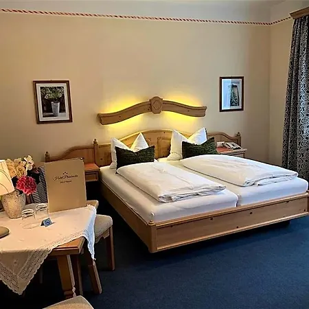 Hotel Plainbrücke | Self Check-in