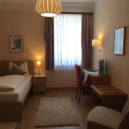 Plainbruecke | Self Check-in Hotel 3*