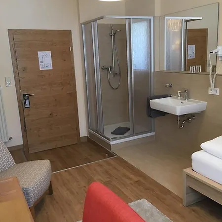Plainbruecke | Self Check-in Hotel
